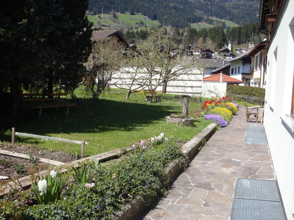 Hotel Gästehaus Treichl Fügen Exterior foto