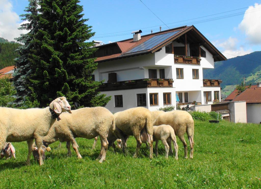 Hotel Gästehaus Treichl Fügen Exterior foto