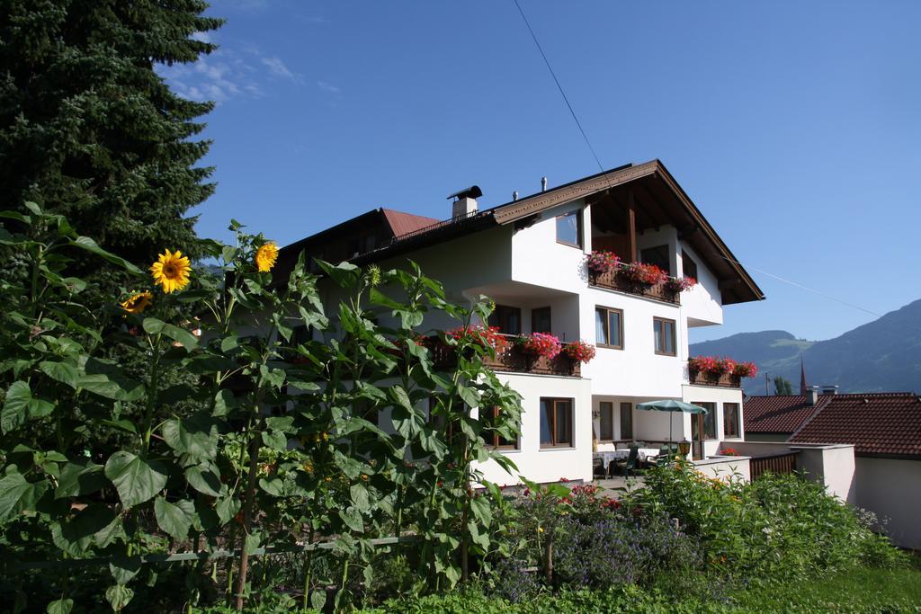 Hotel Gästehaus Treichl Fügen Exterior foto